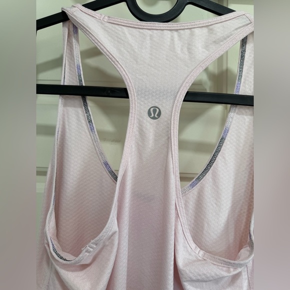 Lululemon tank - Picture 3 of 3